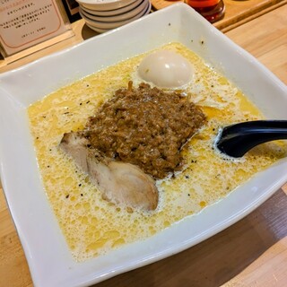 三河ラーメン 日本晴れ_1