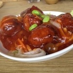 上海台所 鍋家 - 鶏肉だんごの甘酢あんかけ