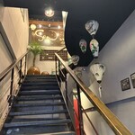 ベトナム料理 SEN - 電気がついてる！