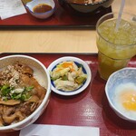 すき家 ゲートウェイ エカマイ - 