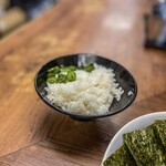 武道家 - ライスに青カッパ乗っけた写真、これは背景ボケが強過ぎてしまった。