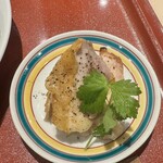 麦と麺助 - 高坂鶏モモ肉