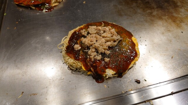 OKOSTA Hiroshima Eki Okonomiyaki Taiken Stsudio
