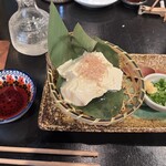 おいしい酒と料理 なかよし - ざる豆腐
