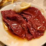 和風もつ料理 あらた - ココロのタタキ