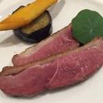 トレ・デュニオン - ランチ　仔鴨胸肉のロースト