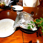 グリルキャピタル東洋亭 - 人気No.1「百年洋食ハンバーグステーキ」登場！