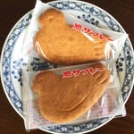 鎌倉 豊島屋 - 料理写真:鳩サブレー