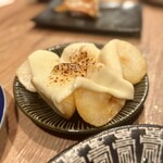 餃子酒場 肉汁とっつぁん - じゃがチー