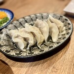 餃子酒場 肉汁とっつぁん - 一口水餃子※はやすぎる水餃子