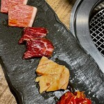 焼肉にくがとう - 