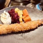 一体感 - ・和牛ビーフカレー　¥1,650-（税込）＋大海老フライ　　　¥500-（税込）