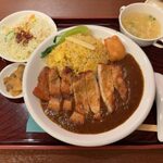 中国料理 翠 - 「翠式咖喱炒飯＋排骨トッピング」1,650円