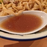 ケンチャンラーメン - スープ
