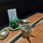 レストランRyu - 自家栽培ハーブ　シェフ手造りの器