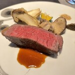 麻布料理店 Tokyo Wagyu Steak - 黒毛和牛シンシンのステーキ