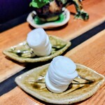 レストランRyu - シェフがハーブ水をそそいでおしぼりに!!