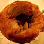 フランス料理 ル・トリアノン - 松茸入りコンソメスープ　パイ包み焼