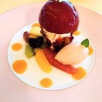 クイーン・アリス 横浜店 - ピーチメルバ