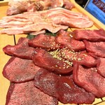 一頭買焼肉 玄 - 