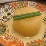 銀シャリ鮮魚 オサカナマルシェ 船橋駅前市場 - お通し 　ふろふき大根～