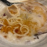 唯一無二のらぁ麺専門店 イ袋ワシづかみ - 