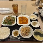 青島飯店 すすきの店 - 