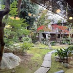 山屋 - 大広間からのお庭