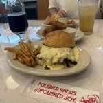 DOUBLE THREE DINER - 