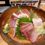 地酒・地魚 三代目ハルク - 伊根ぶり刺し