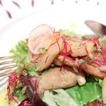 カランドリエ - ホタテの貝柱と長野県産色々なキノコを使用した前菜 '14 11月上旬