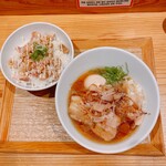 鶏と鮪節 麺屋勝時 - 