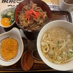 武州うどんあかねandみどりダイニング - 