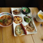 Sky Rertaurant Hareus - 