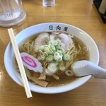 青竹手打ラーメン 日向屋 - 
