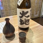 日本料理うしお - 大地　特別純米　旭菊　福岡 （熱燗）