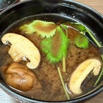 coffee grill 富久屋 - お弁当の赤出汁❗️