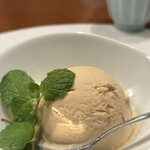 松阪牛炭火焼肉 東海亭 - 