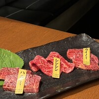 松阪牛炭火焼肉 東海亭 - 