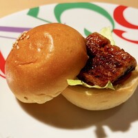 うなぎ時任 - ウナギバーガー