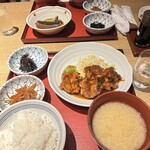 鳥料理 藤よし 中之島フェスティバルプラザ店 - 