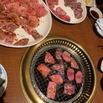 焼肉 石亭 - 