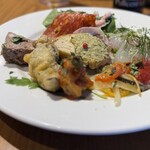 ピッツェリア トラットリア ダ オカピート - 食材の豊富さがオカピートの魅力の一つ