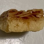 アトリエ ド フロレンティーナ - フロランタン（プレーン）　1包装で4粒入ってる