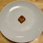 アトリエ ド フロレンティーナ - フロランタン（焼きリンゴ）　1包装で4粒入ってる