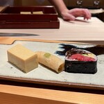 鮨 つぼみ - 太巻き：お稲荷さん 松山あげ：たまご