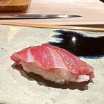 鮨 つぼみ - 鮪大トロ 軽く炙り 200kg 噴火湾より やま幸