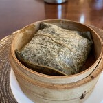 点心爛漫tejima - 蓮の葉包みおこわ