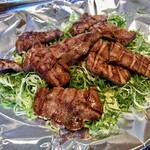 お好み鉄板 武庫之荘 - 国産厚切りタン