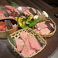 近江牛専門店 万葉 まえだ亭 - 